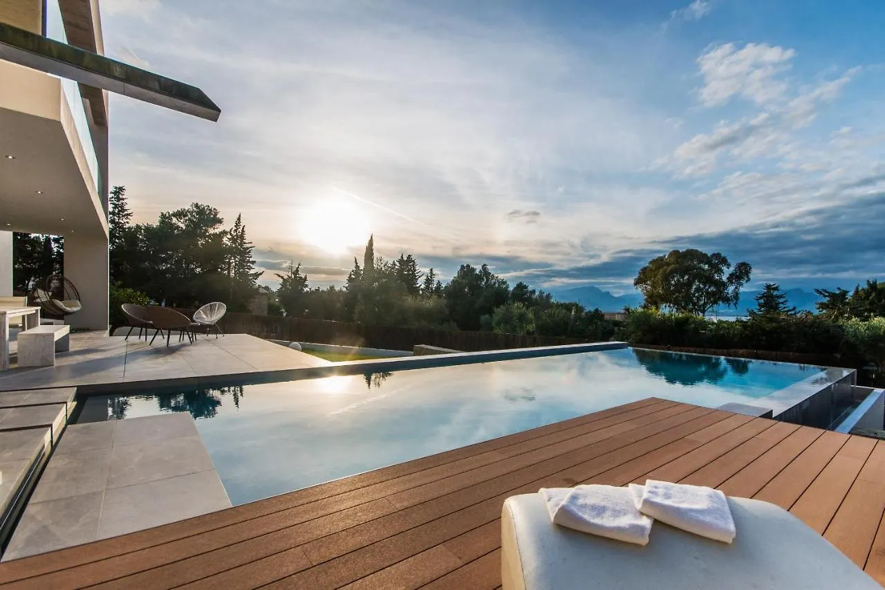 Sunset Villa O2 Alcudia   Alcudia (Mallorca)